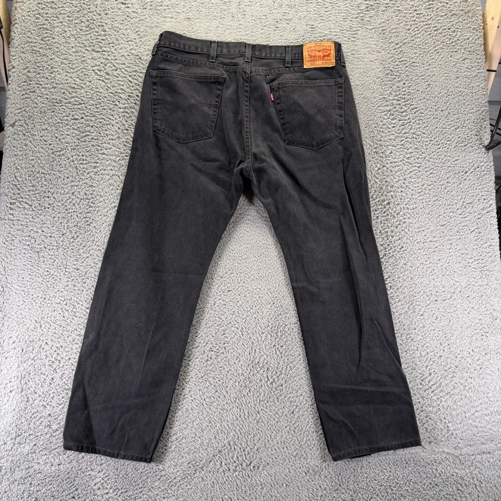 Levis before purchasing